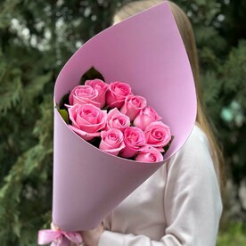 Букет из 11 розовых роз
