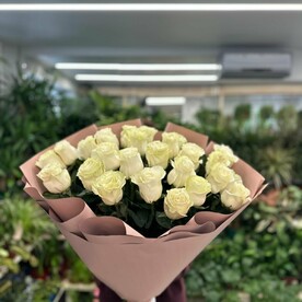 Букет белых роз