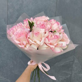 Букет из французских роза " Барби"