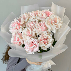 Букет из 11 французских роз