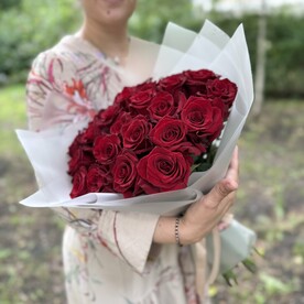 Букет №725 из 25 стойких Эквадорских роз