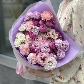Букет с розово-лиловых тонах