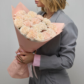 Букет розовых гвоздик (039)