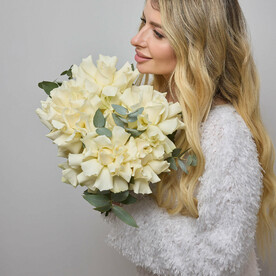 Букет невесты из белых французских роз (214)