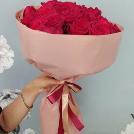 Букет из красных роз