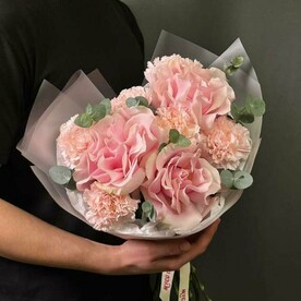 Нежный букет из французской розы