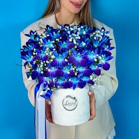 Цветы в коробке космос 💙 «Ночное небо». Композиция 681