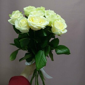 Букет белых роз