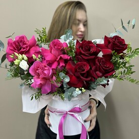 Розы в коробке