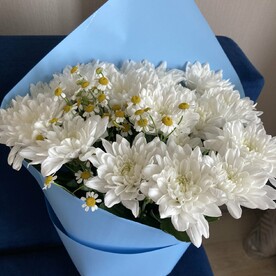 Букет из хризантем