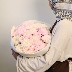 Розовый каскад S