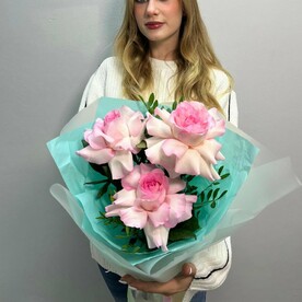 3 французские розы "Сияние"