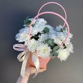 Сумочка с хризантемой