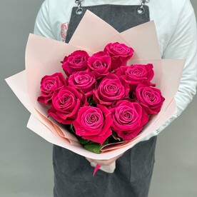 Розы малиновые Топаз 11 штук в букете 50 см Q180