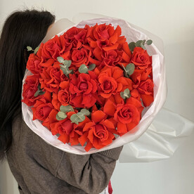 Букет от цветочного дома TIFFANY с красной розой