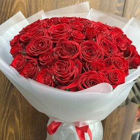 51 красная роза