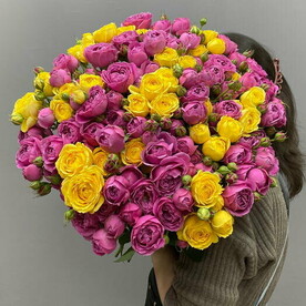 Роскошное моно из кустовых роз❤️