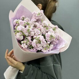 Букет из маттиолы