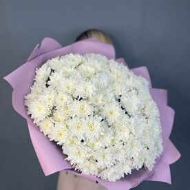 Монобукет из кустовой хризантемы белого оттенка
