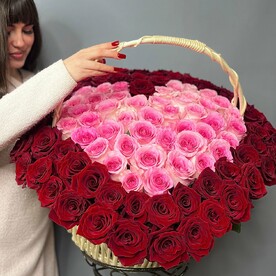 Композиция из роз Эквадор