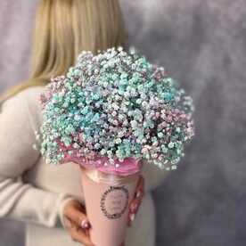 Композиция из 7 веточек радужной гипсофилы