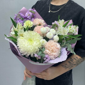 БУКЕТ АВТОРСКИЙ С ХРИЗАНТЕМОЙ