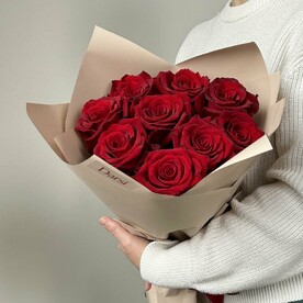 Букет из красных роз (D010)