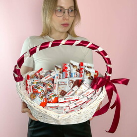 Корзинка - море киндеров