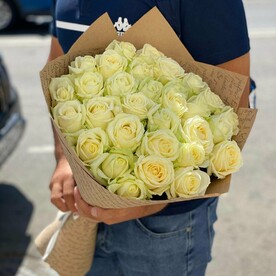 29 белая роза