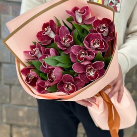 Букет из орхидей