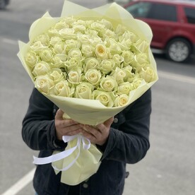 51 белая роза