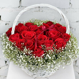 Композиция Сердце из роз