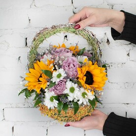 Композиция Цветущая лужайка