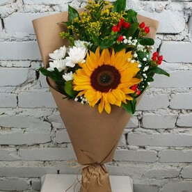 Букет Подсолнух с хризантемой
