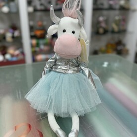 Коровка Алиса