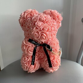 Мишка из 3d роз персиковый