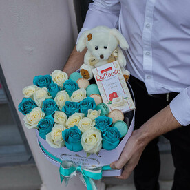 Тиффани с макаронс