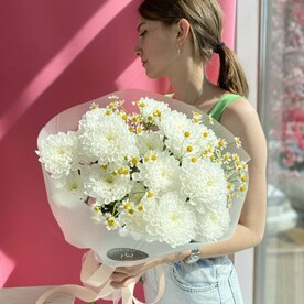 Хризантемы с ромашкой