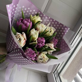 Пионовидные тюльпаны