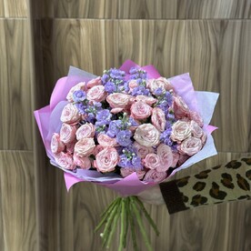 Утонченный букет в розово лиловой гамме