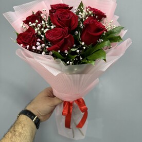 ✅Классический букет из 7 Роз и гипсофилы