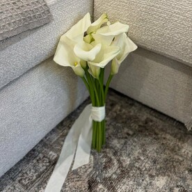 Белые каллы 9 шт