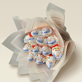 Букет из Киндер Сюрприз любимой девушке / жене / маме / девушке / детям / ребенку