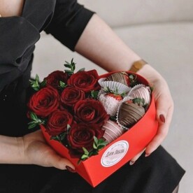 Love is  сердце