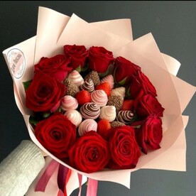 Сатурн 11 с красной розой