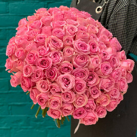 Букет из 101 розовой розы