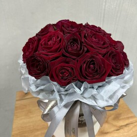 Розы в коробке