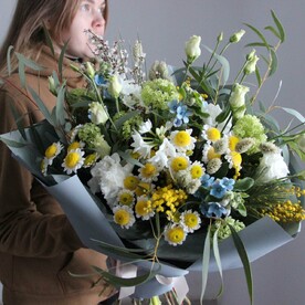 Полевой букет с ромашками