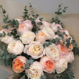 Пионовидный