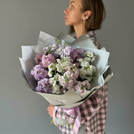 Монобукет с ароматной маттиолой